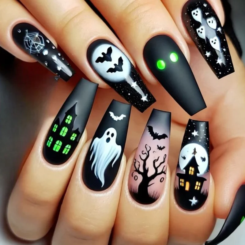 Spooky Gothic-Themen Nagelkunstverlängerungen Karnz