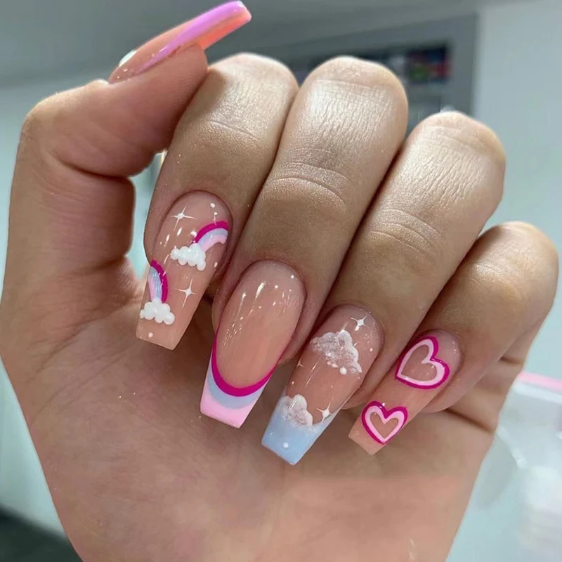 Künstliche Nagelkunst mit Regenbogen-Design Karnz