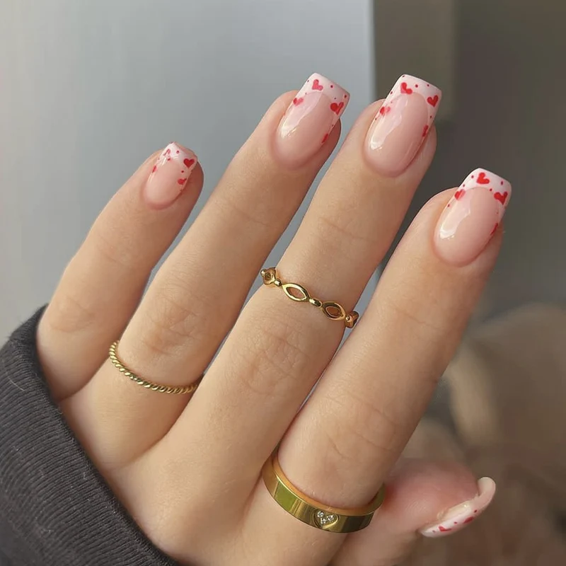 Herz-Akzent Acryl-Nagelverlängerungen Karnz