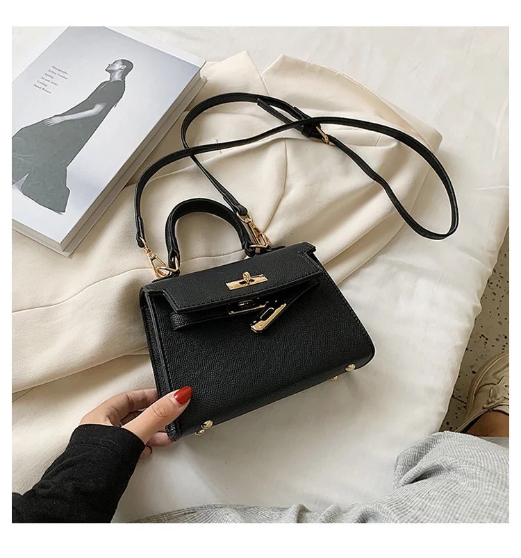 Strukturierte Kunstleder-Handtasche Karnz
