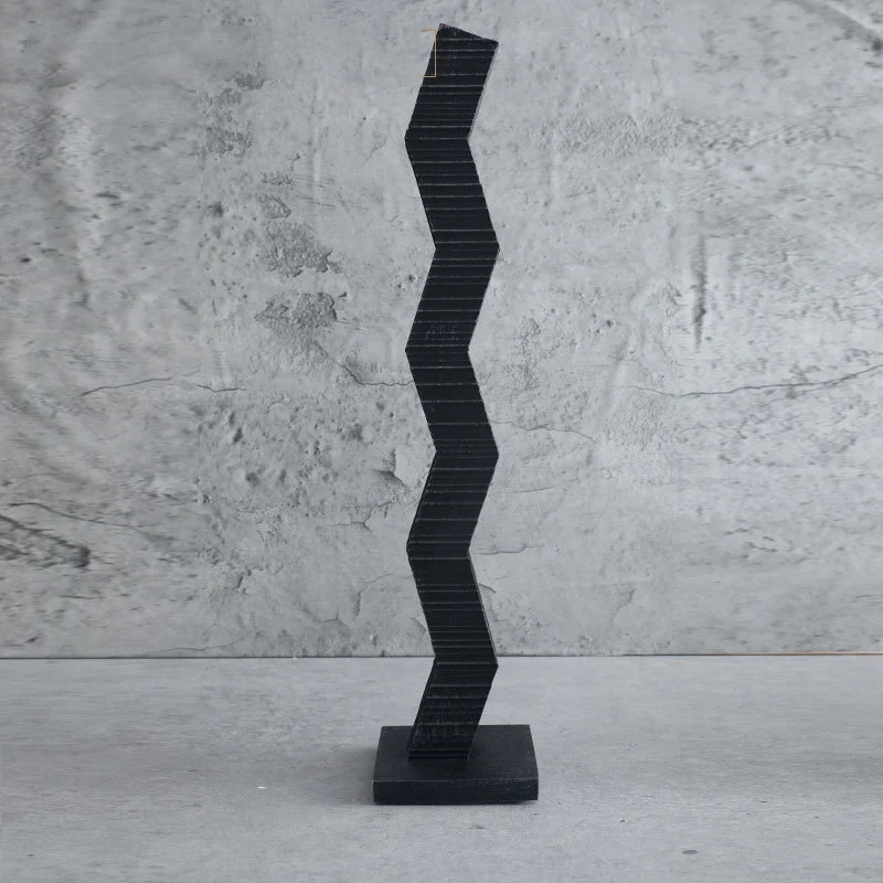 Abstrakte Zickzack Dekorative Skulptur