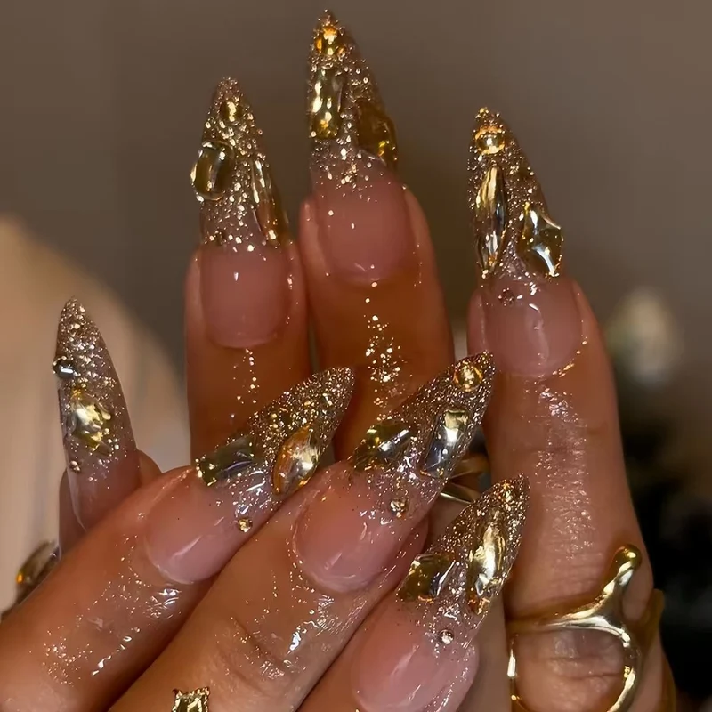 Luxuriöse Glitzernde Nagelverlängerungen Karnz