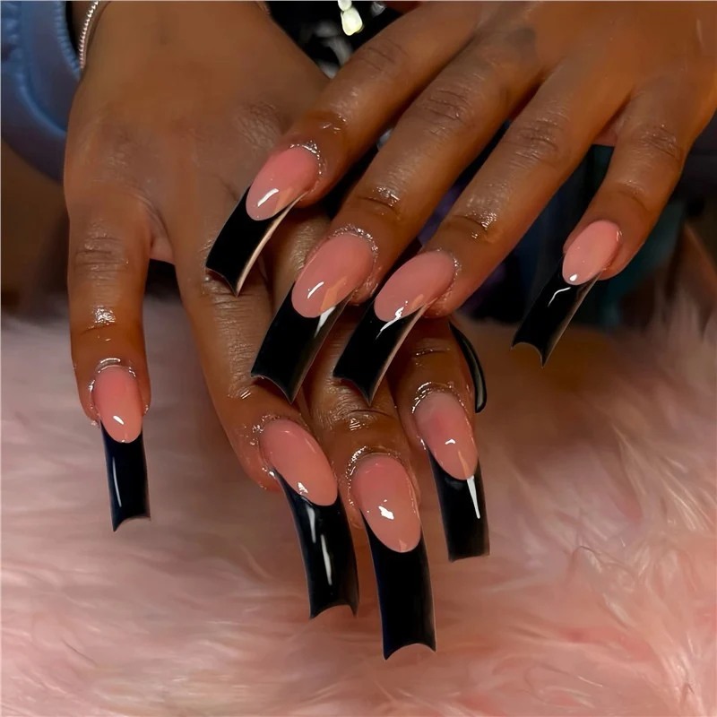 Lange elegante französische Tipp-Nagelverlängerungen Karnz