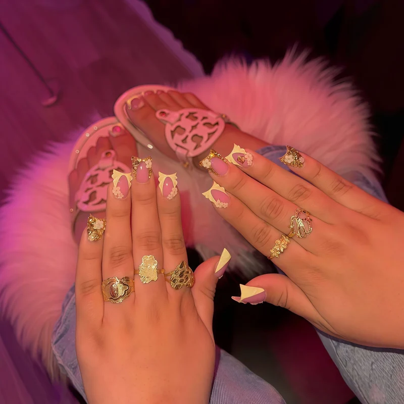 Glamorous Nagelkunst Set Karnz