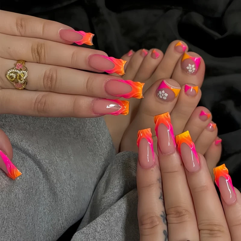 Glamouröser Acryl-Nagel-Set Karnz