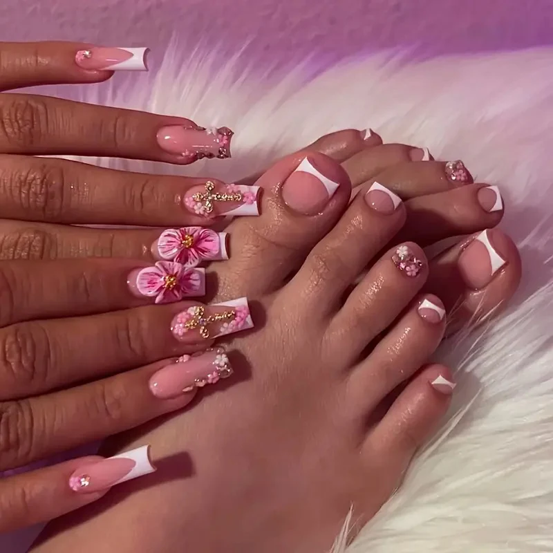 Florales Themen Press-On Nagelset Karnz