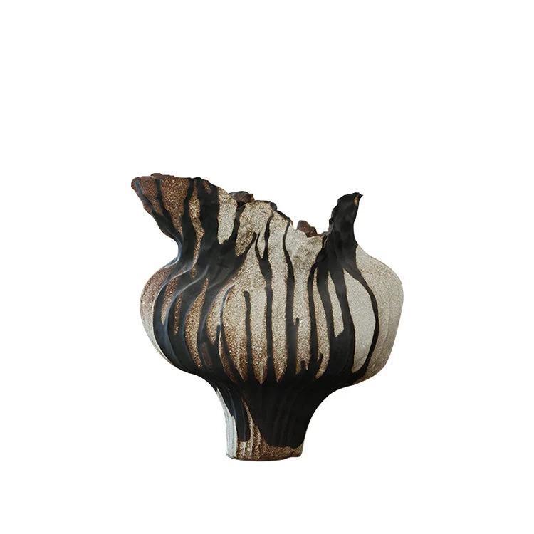 Künstlerische texturierte Keramikblume Vase