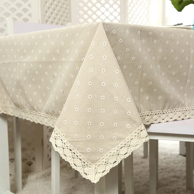 Elegante bestickte Spitzen-Tischdecke