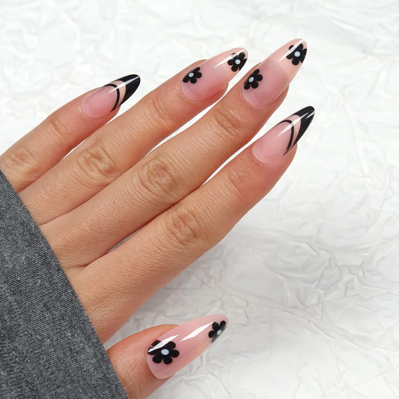 Elegante florale Design Stiletto Press-On Nägel Karnz