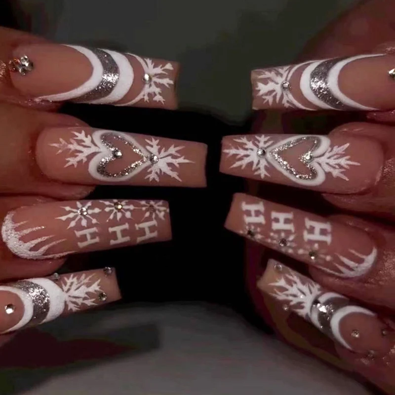 Elegantes dekoratives Press-On-Nagelset Karnz