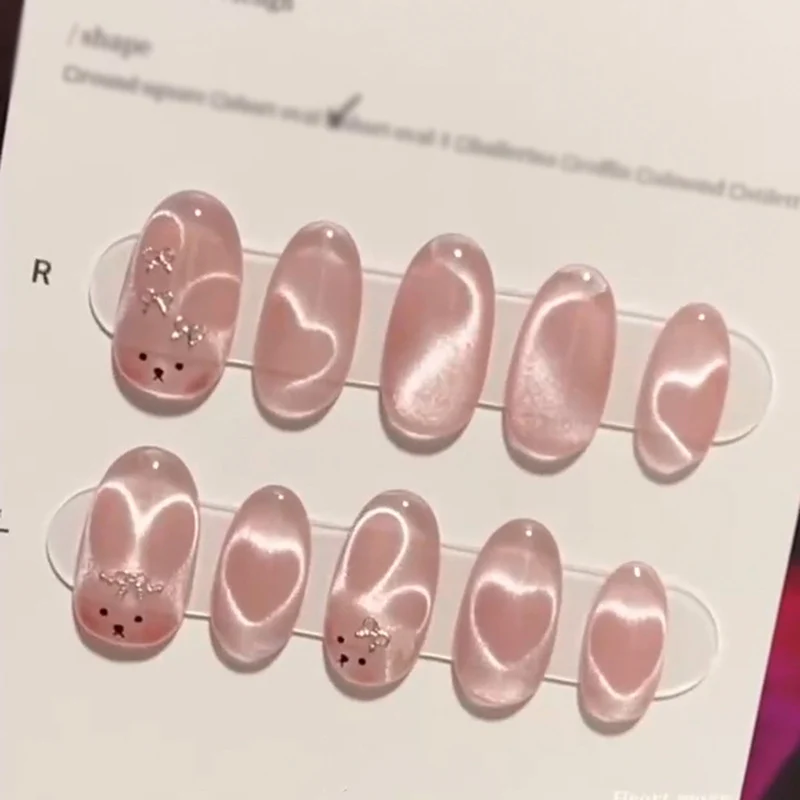 Künstliche Nagelkunst mit verspieltem Hasen-Design Karnz