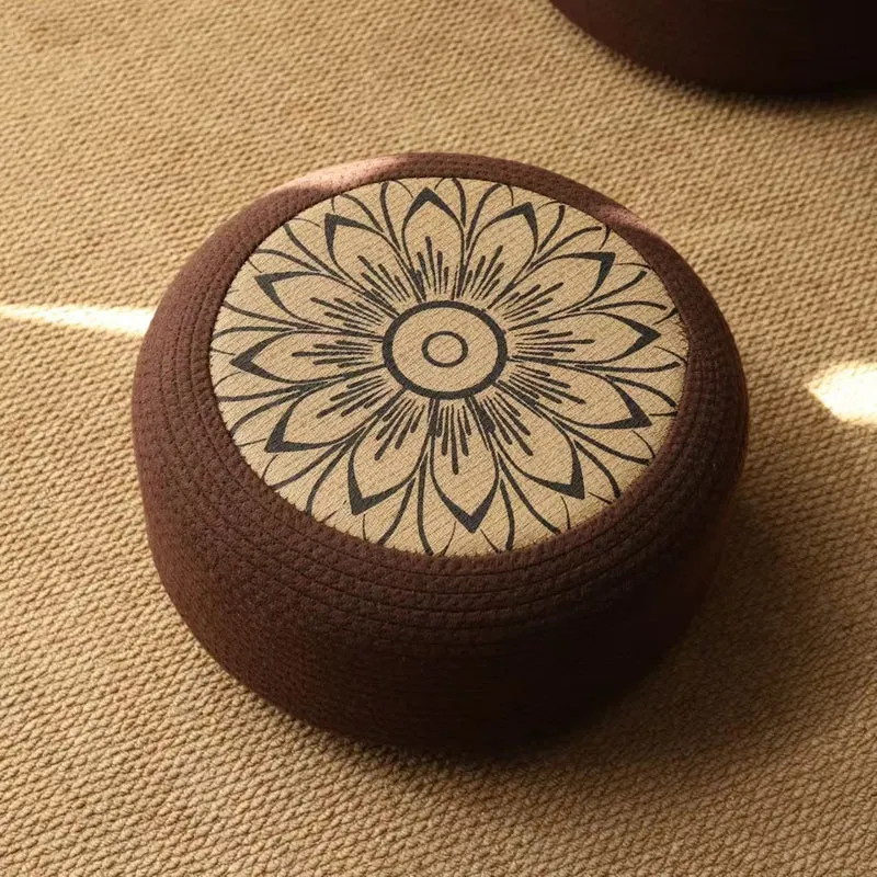 Dekorativer Sitzpuff mit Stilvollem Blumendesign Karnz