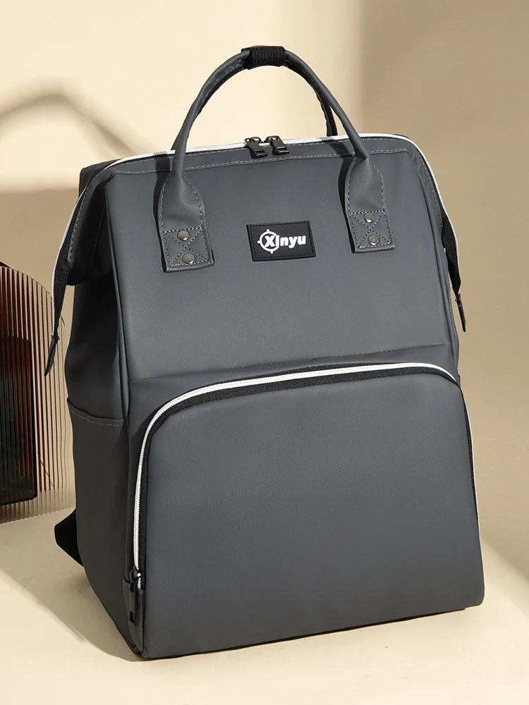 Stylischer isolierter Lunch-Rucksack Karnz