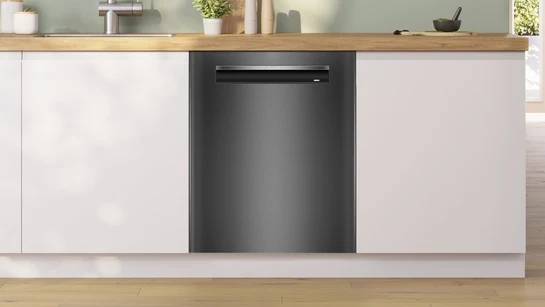 Serie 4 Unterbau-Geschirrspüler 60 cm Gebürsteter schwarzer Stahl mit Anti-Fingerprint SMP4ECC72S