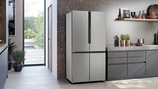 iQ300 Kühl-Gefrier-Kombination, mehrtürig 183 x 90.5 cm Edelstahl KF96NVPEA