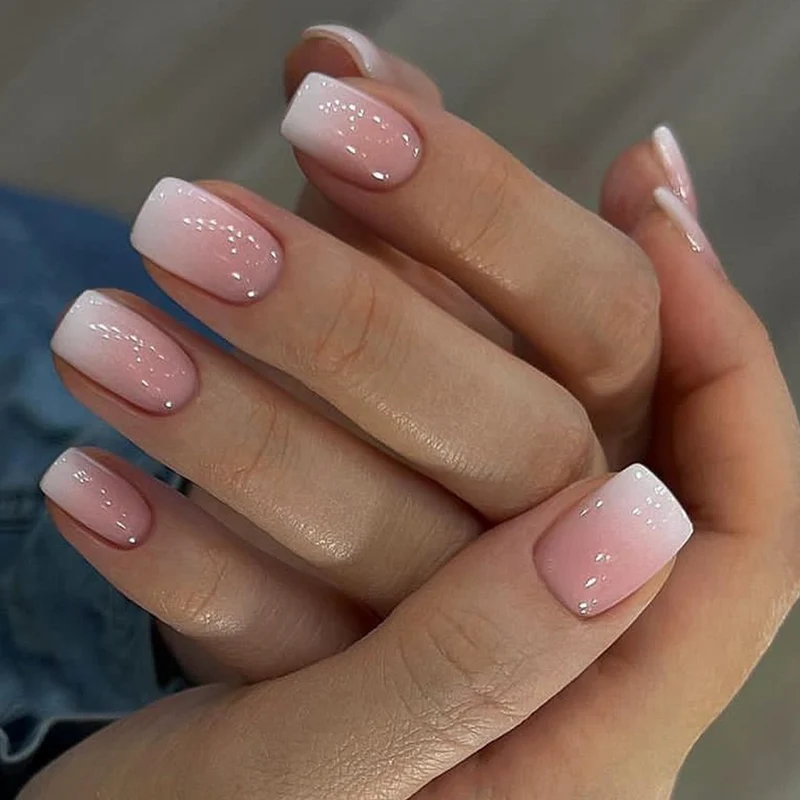 Glänzende Ombre Nagelkunst Erweiterungen Karnz