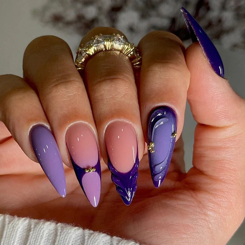 Premium Künstlerische Stiletto Nagelerweiterungen Karnz