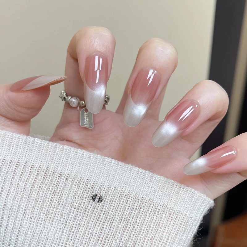 Ombré Langanhaltendes Press-On Nagelset Karnz