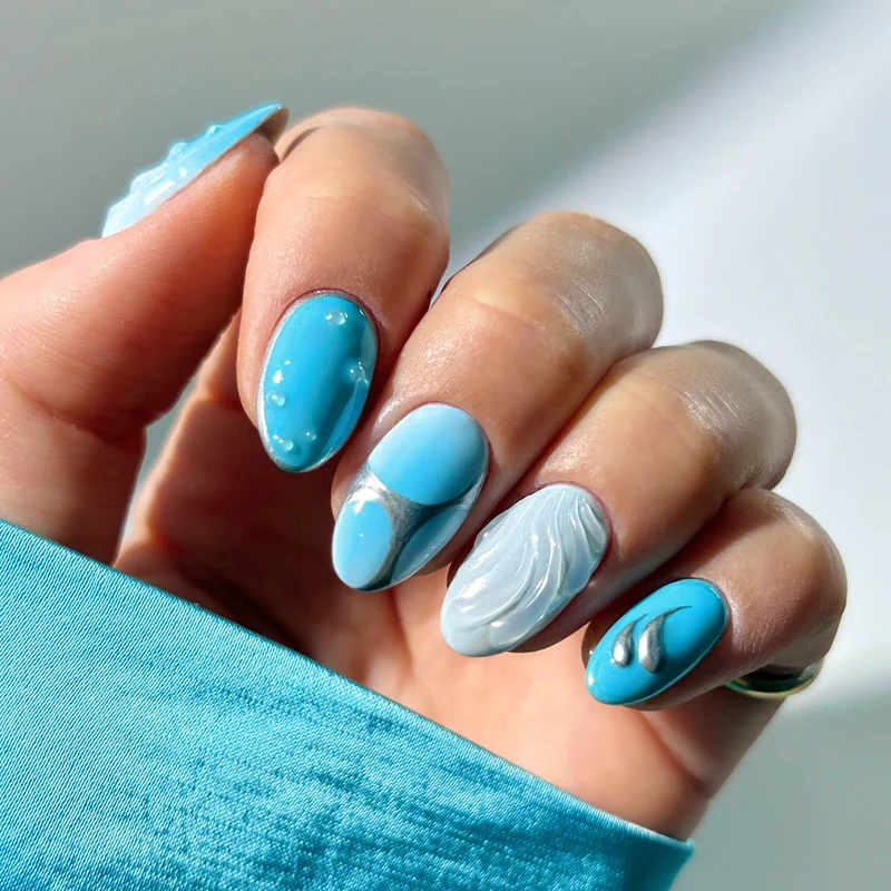 Kreative und kunstvolle Nagelkunst Steine Karnz