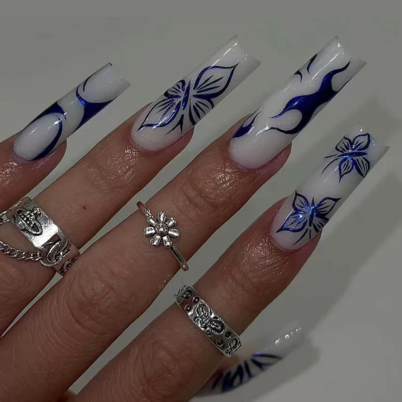 Blumeninspirierten Stiletto Press-On Nägel Karnz