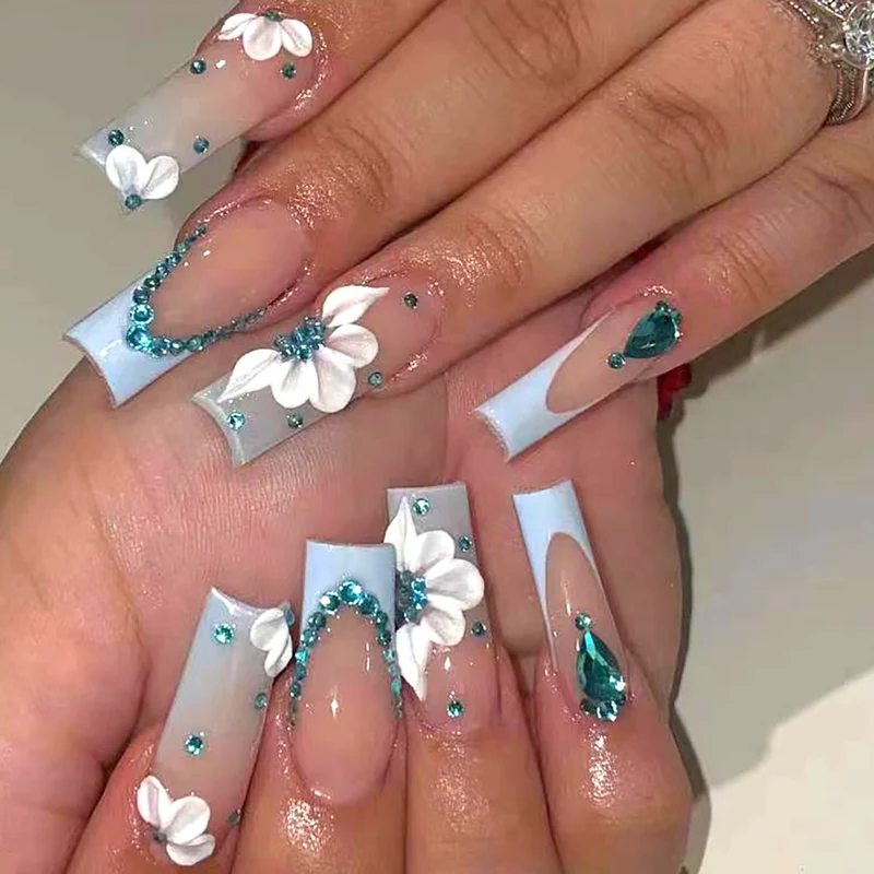 Floral-Designed Press-On Nail Set with Decorative Gem Accents Karnz
