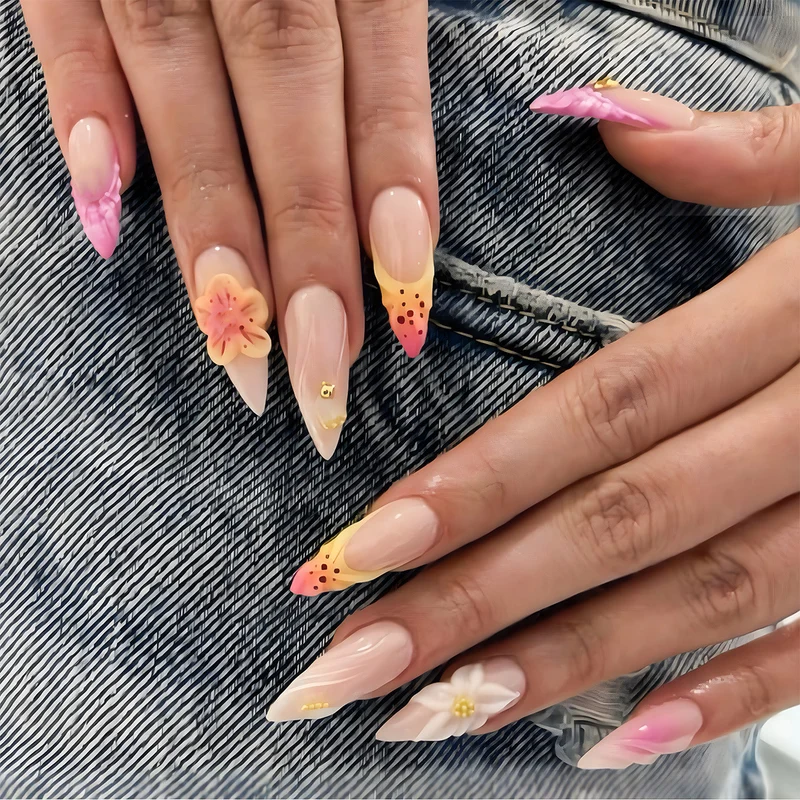 Floral Akzent Stiletto Press-On Nägel Karnz