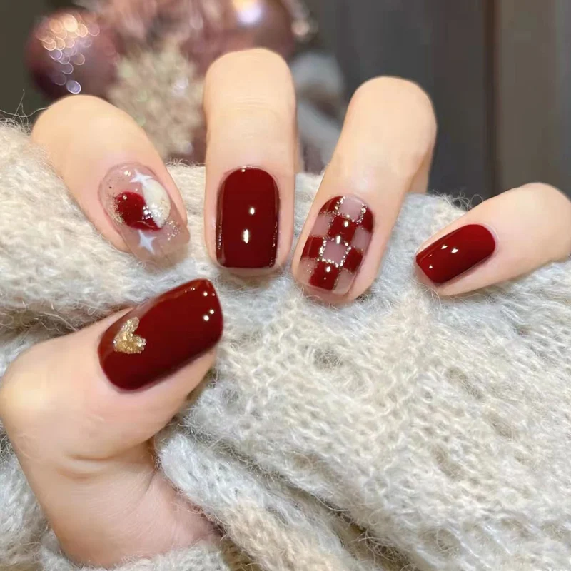 Elegante Nagelkunstverlängerungen Karnz