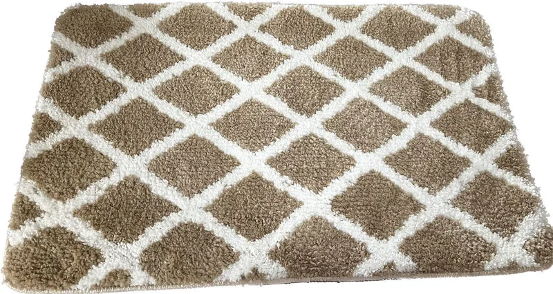 Luxuriöse Badmatte mit diamantähnlichem Muster