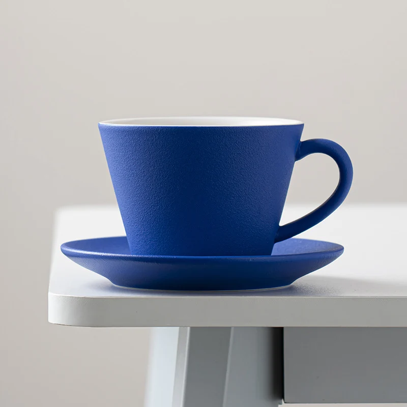 Elegantes Mattes Keramik Kaffeetassen-Set