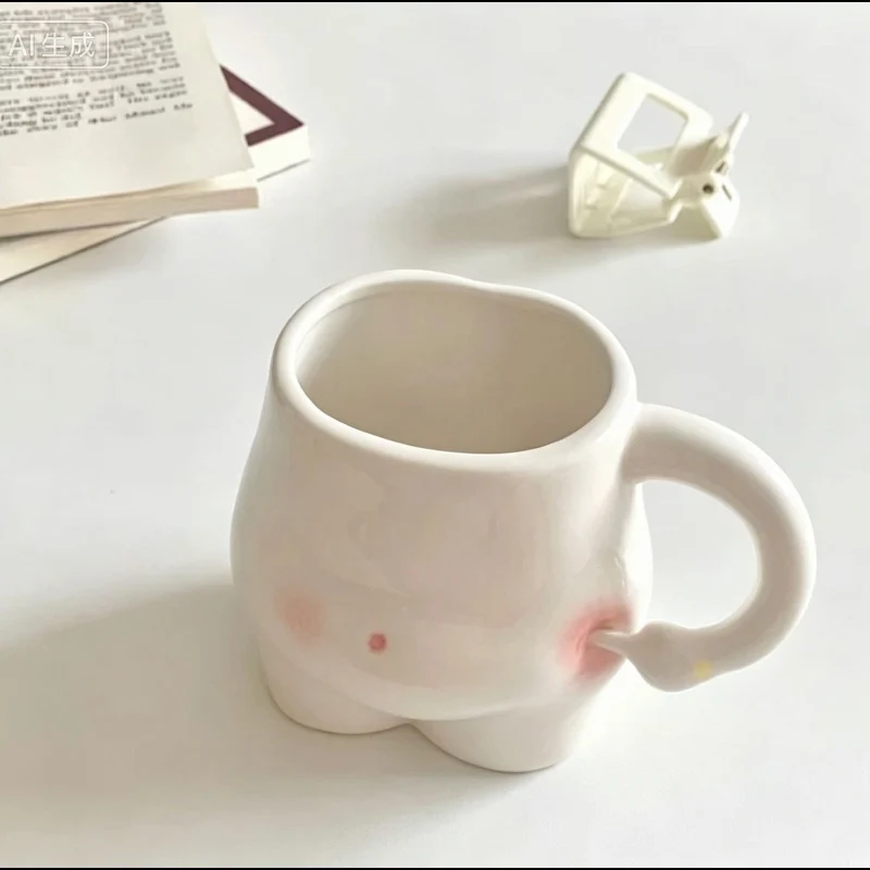 Verspielte Keramiktasse