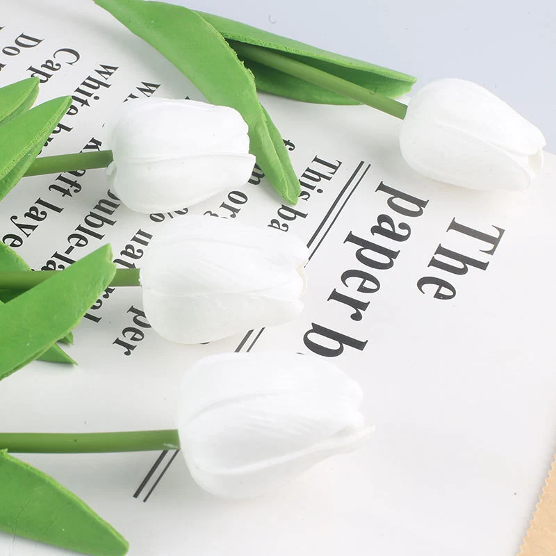 Realistische Tulpen Blumenarrangement