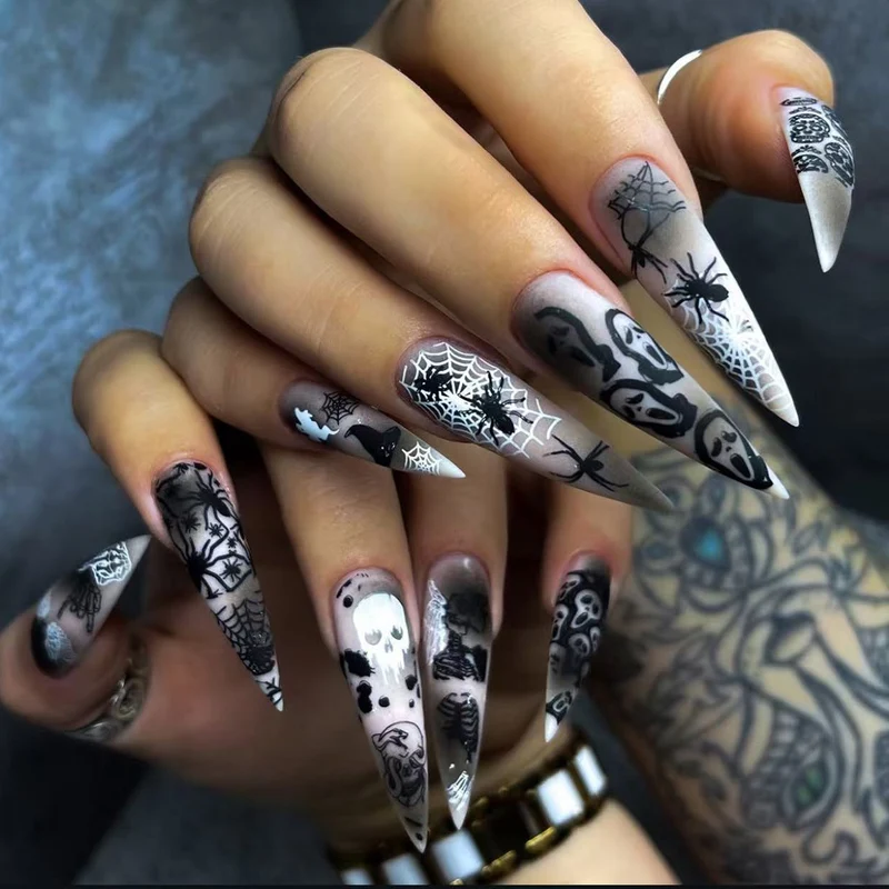 Künstlerische Halloween-Themen Stiletto Nagelkunst Karnz