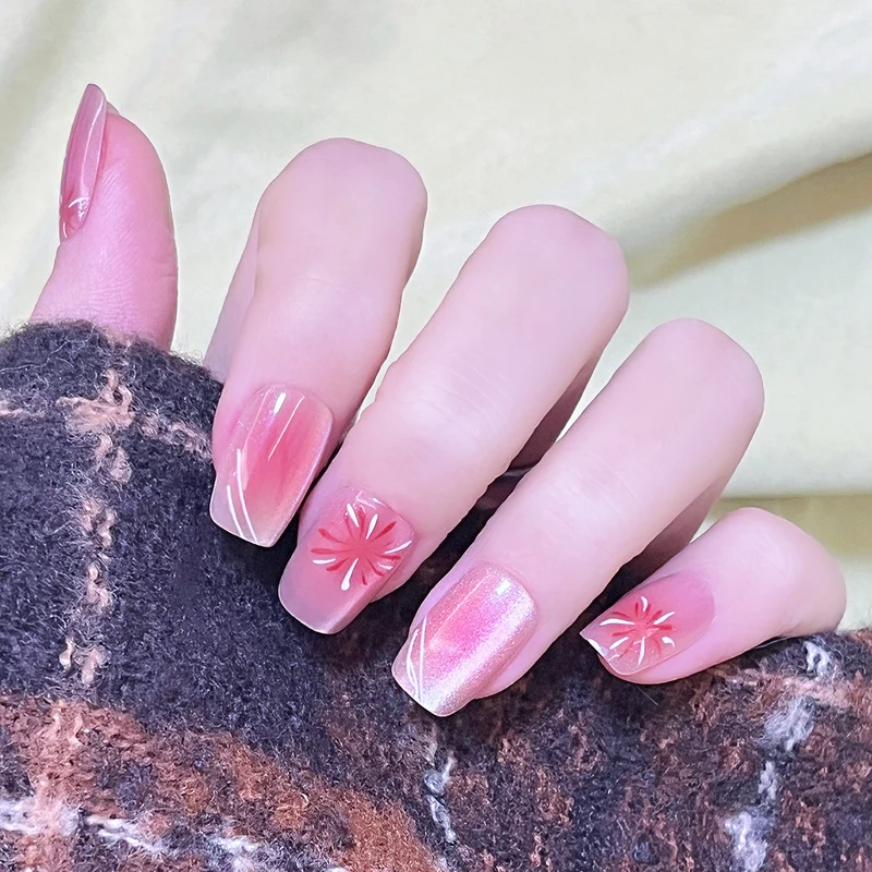 Künstlerisches Acryl Press-On Nagelset mit floralem Design Karnz