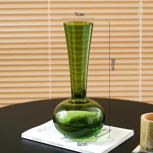 Elegante Dekorative Vase Karnz