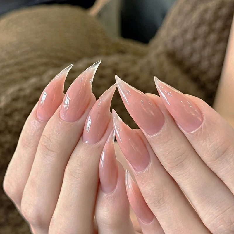 Stiletto Acryl Nagelverlängerungen Karnz