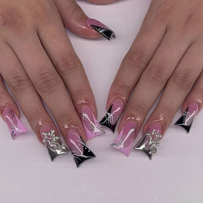 Stiletto Acryl Nagelkunst Verlängerungen mit modernem Design Karnz