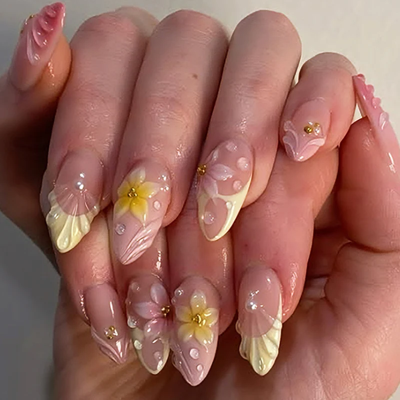 Floral Art Acrylnägel Karnz