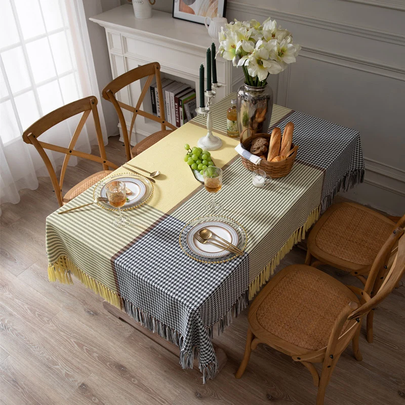 Moderne Fransen Tischdecke