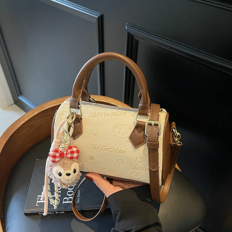 Stylische Mini-Satteltasche Karnz