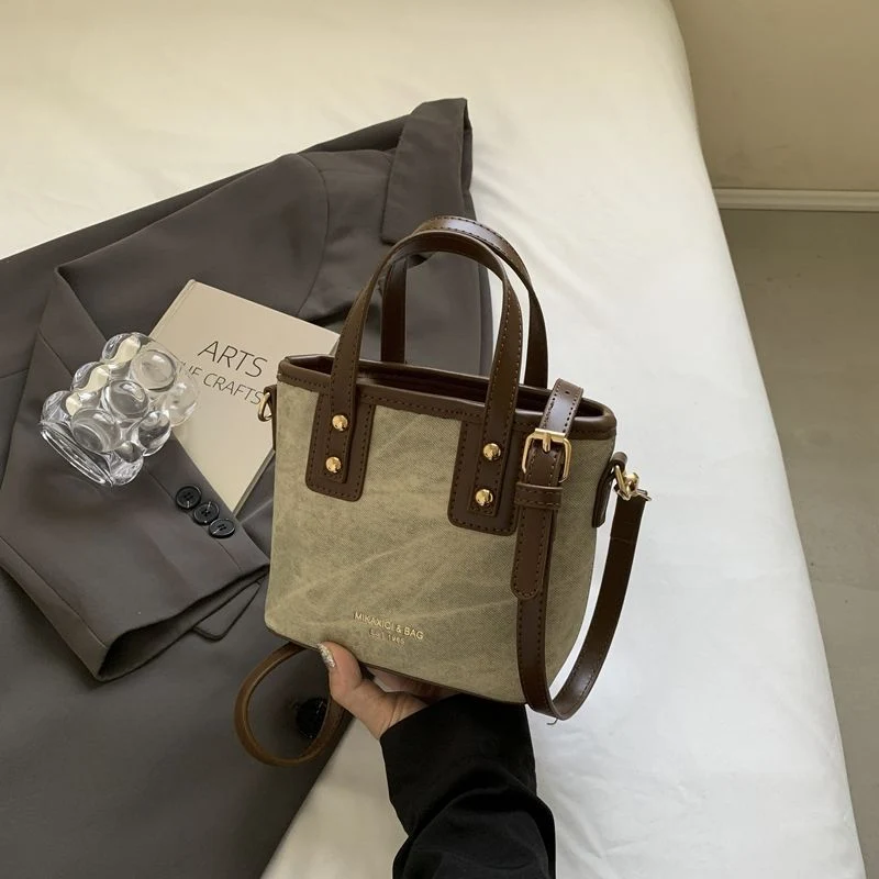 Stylische Mini-Handtasche Karnz