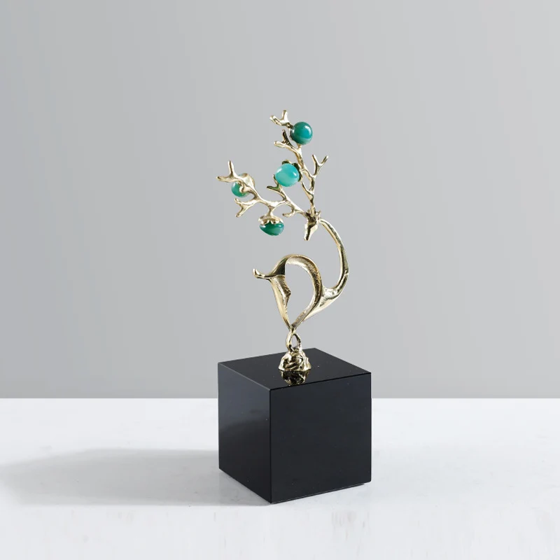 Elegante dekorative Baumskulptur