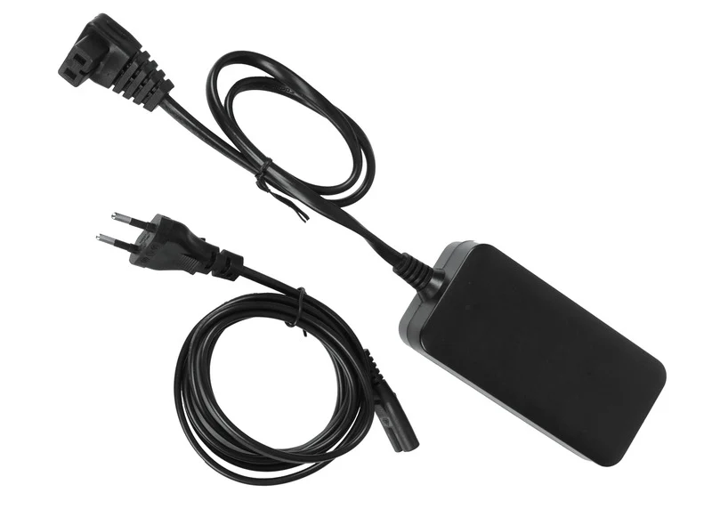 Adapterkabel für Kühlboxen – 100–240 V AC auf 12 V DC