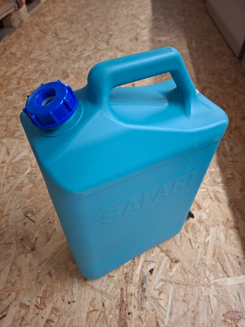 Wasserkanister / Wassertank / Tank / mobiler Tank mit Ausgiesserverschluss, 23 l