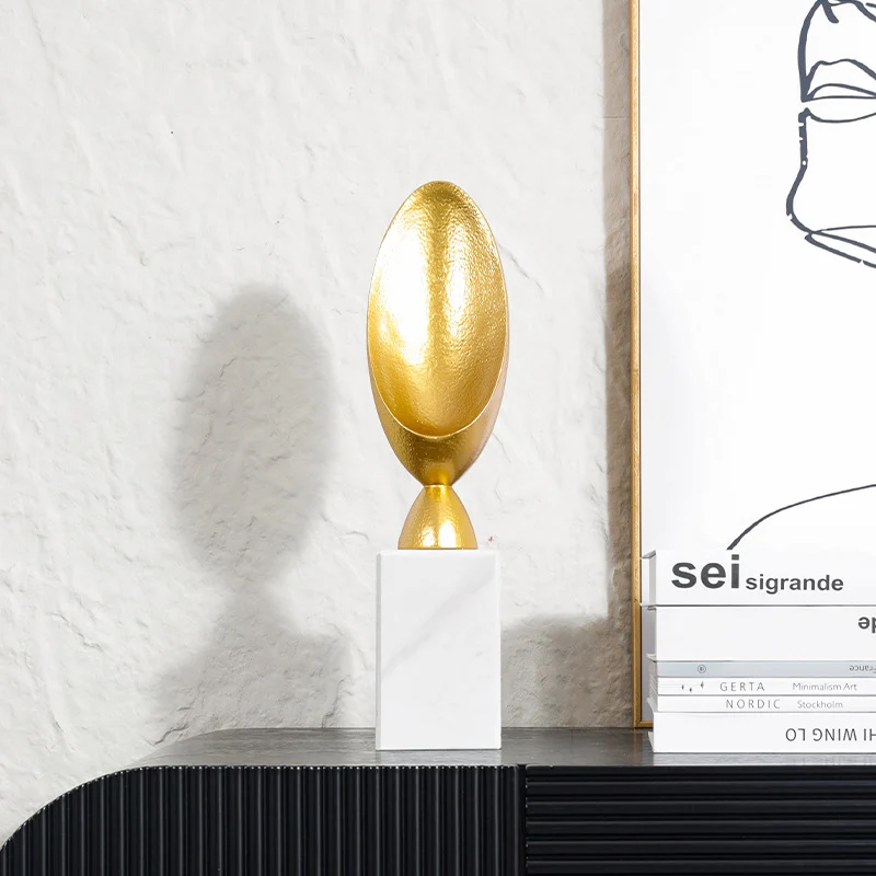 Dekorative Gold Skulptur