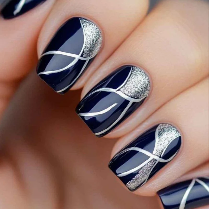 Elegante Nagelkunstverlängerungen Karnz