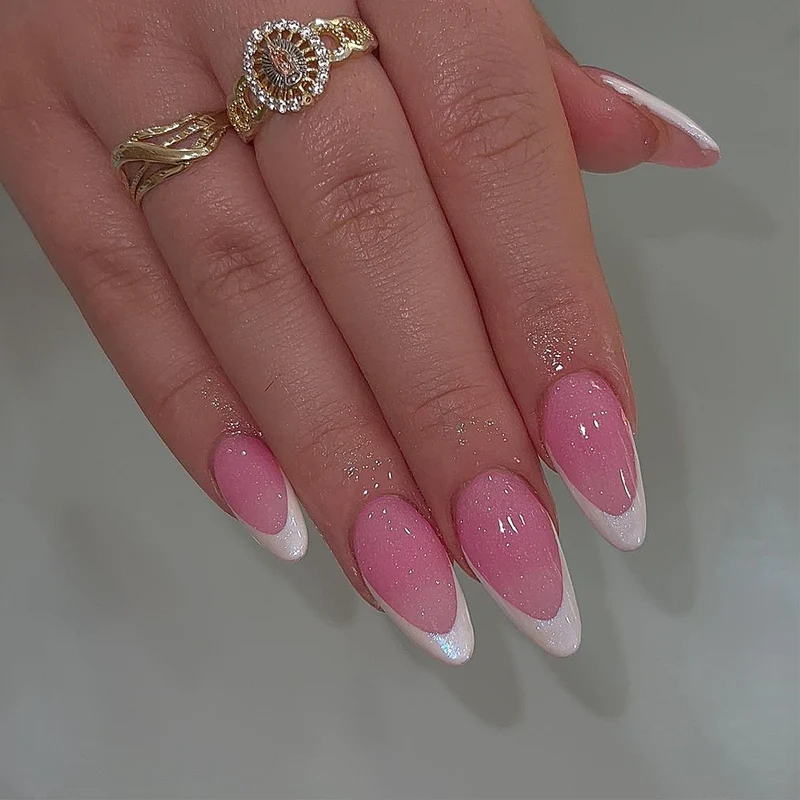 Elegante Acryl Stiletto Nagel Kunst Extensions Karnz
