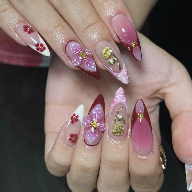 Elegante 3D Blumen Acryl Nagelkunst Verlängerungen Karnz