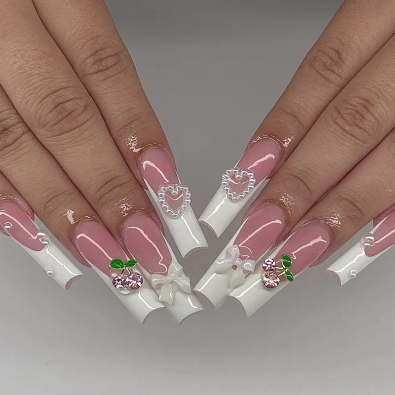 Dekorative 3D Nagelkunst Verlängerungen Karnz