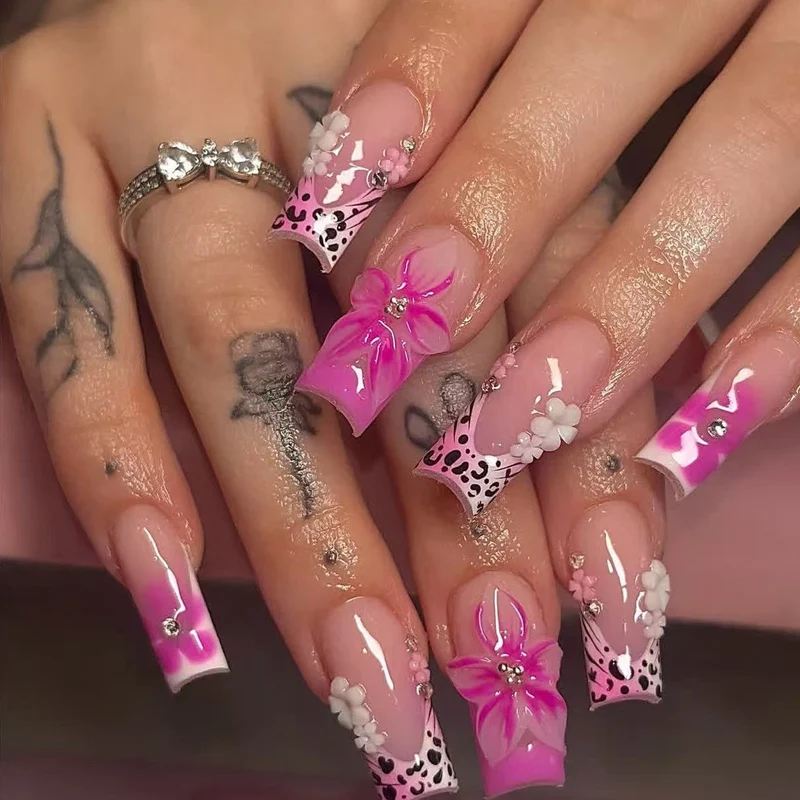 3D Floral Akzent Acryl Nagelverlängerungen Karnz