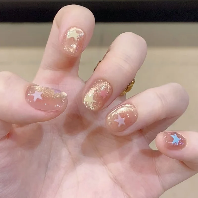 Stern-Themen Glitzernde Nagelkunst Karnz